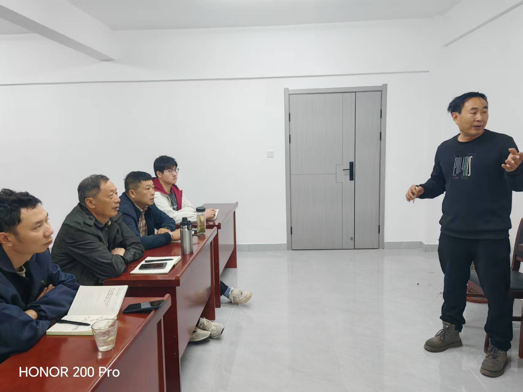 1745054247180368.jpg 24f78f5cfaa554d165547ca0fe0194a.jpg